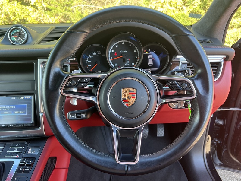 Porsche Macan Turbo Pdk - U12594