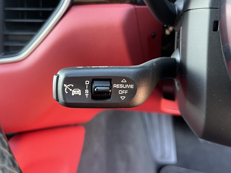 Porsche Macan Turbo Pdk - U12594