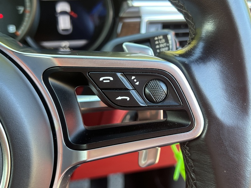 Porsche Macan Turbo Pdk - U12594