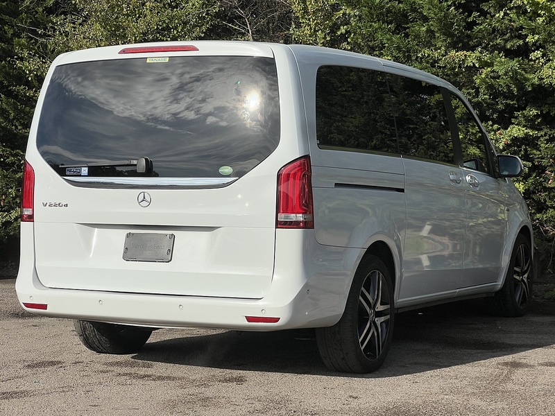 Mercedes-Benz V-Class V220D Avantgarde L - U12596