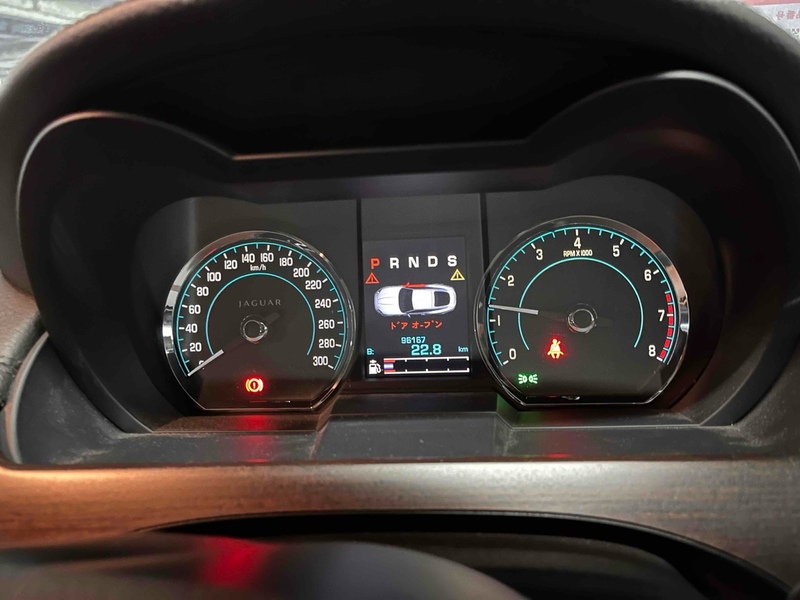 Jaguar Xk Luxury Coupe - U12597