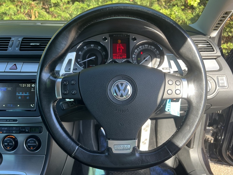 Volkswagen Passat R36 Tsi 4Motion Dsg - U12598