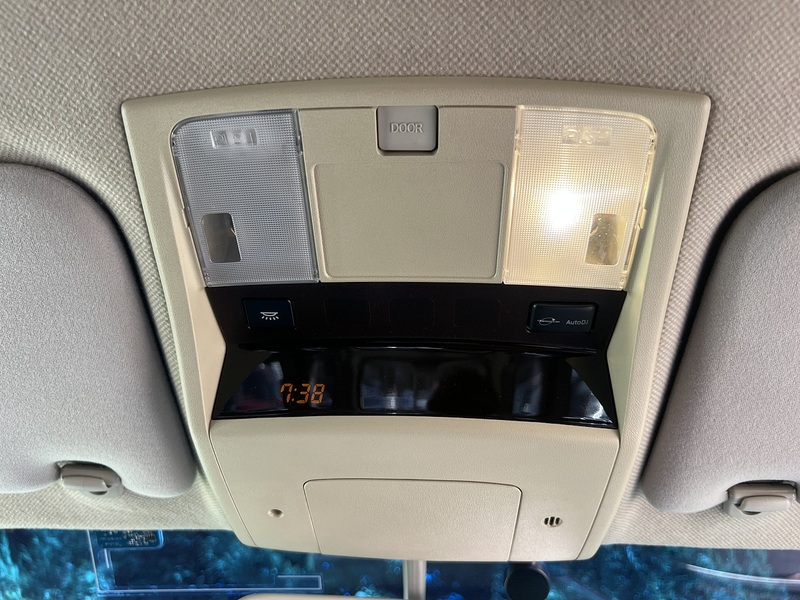 Nissan ELGRAND 350HIGHWAY STAR  - U12602