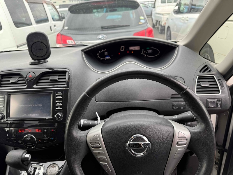 Nissan Serena HIGHWAY STAR S-HYBRID - U12603