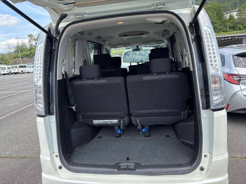 Nissan Serena HIGHWAY STAR S-HYBRID - U12603