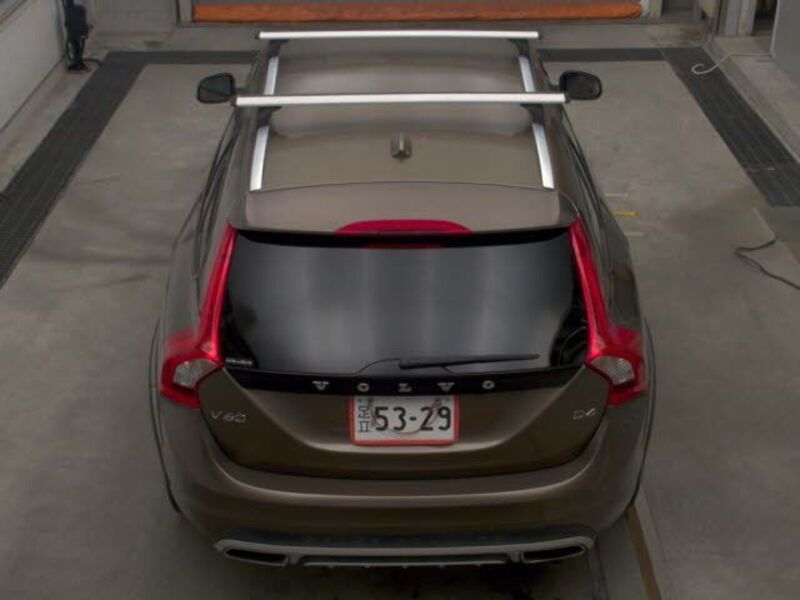 Volvo V60 T5 Cross Country Awd - U12604