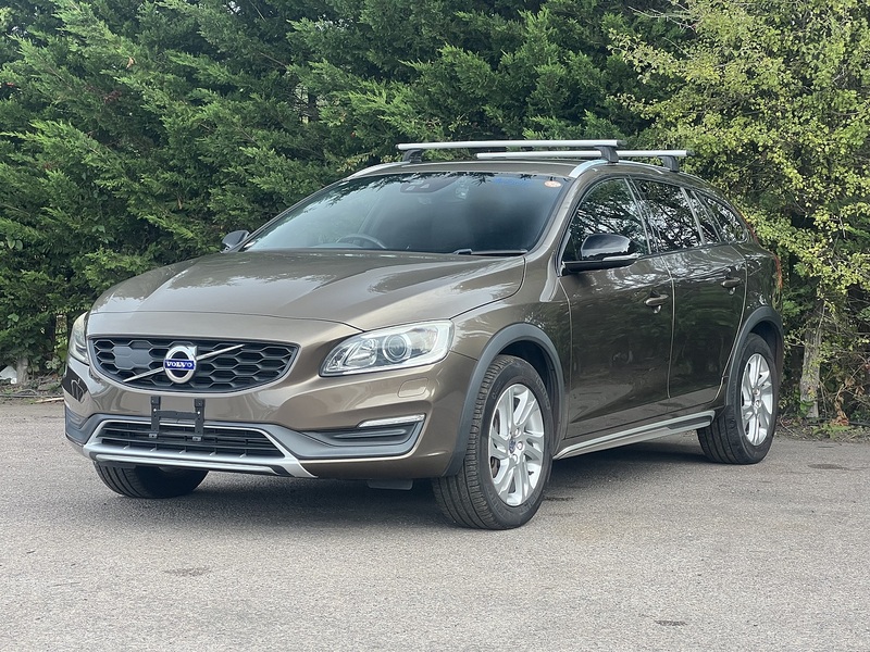 Volvo V60 D4 Cross Country Se Nav - U12604