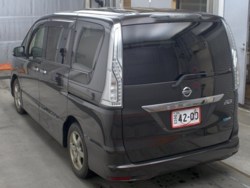 Nissan Serena HIGHWAY STAR S-HYBRID - U12605