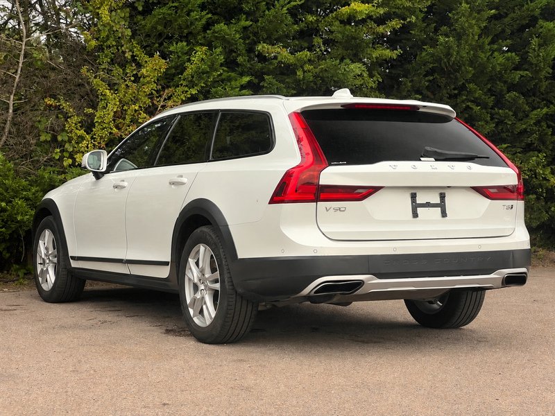 Volvo V90 T5 Cross Country Awd Momentum - U12607