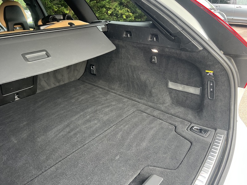 Volvo V90 T5 Cross Country Awd Momentum - U12607