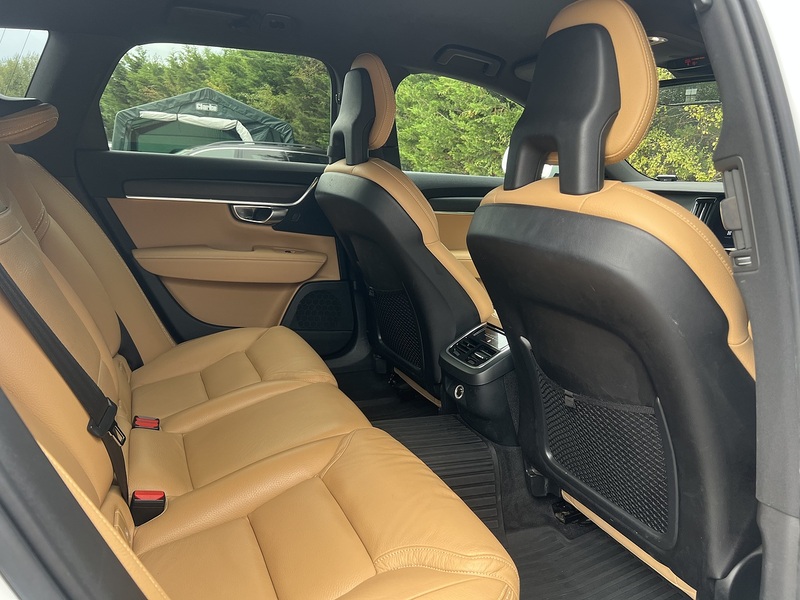 Volvo V90 T5 Cross Country Awd Momentum - U12607