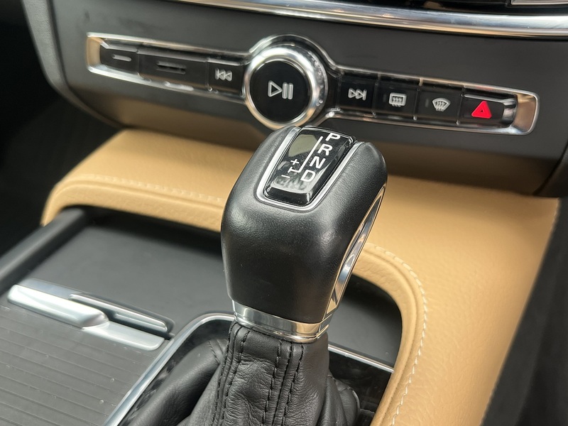 Volvo V90 T5 Cross Country Awd Momentum - U12607