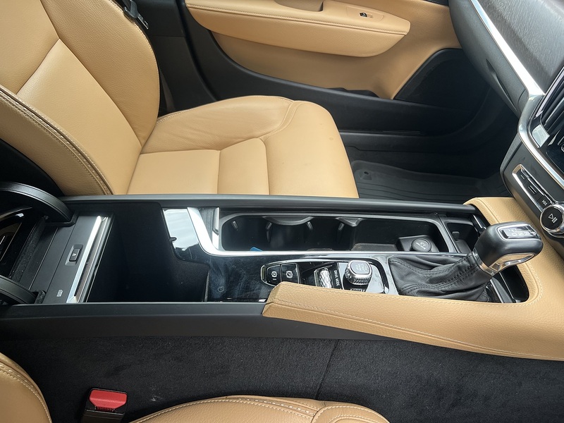 Volvo V90 T5 Cross Country Awd Momentum - U12607