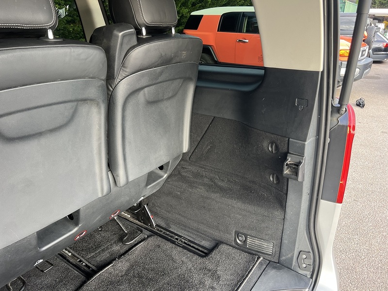 Mercedes-Benz V-Class V220 Avantgarde L - U12608