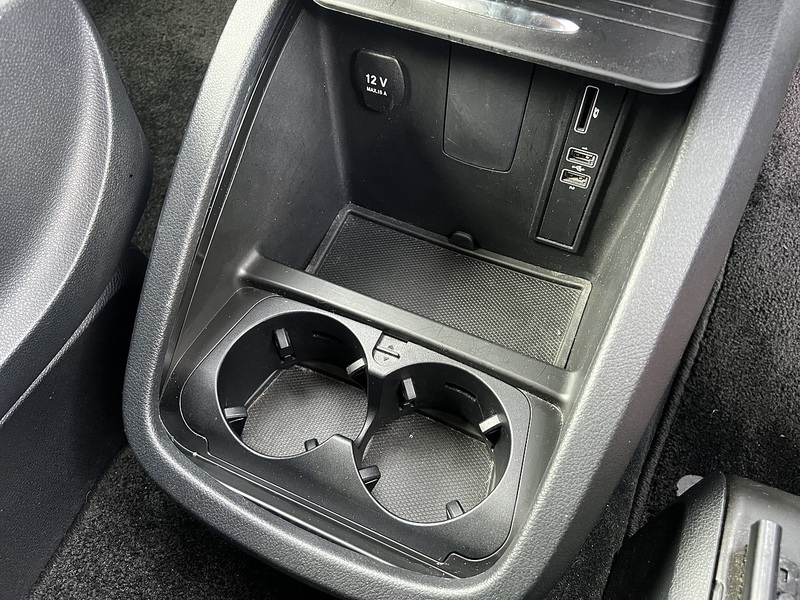 Mercedes-Benz V-Class V220 Avantgarde L - U12608