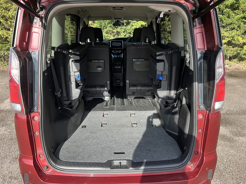 Nissan Serena HIGHWAY STAR S-HYBRID - U12609