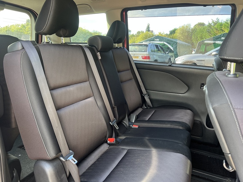 Nissan Serena HIGHWAY STAR S-HYBRID - U12609