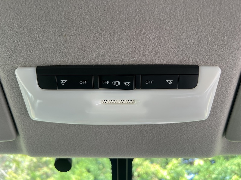 Nissan Serena HIGHWAY STAR S-HYBRID - U12609