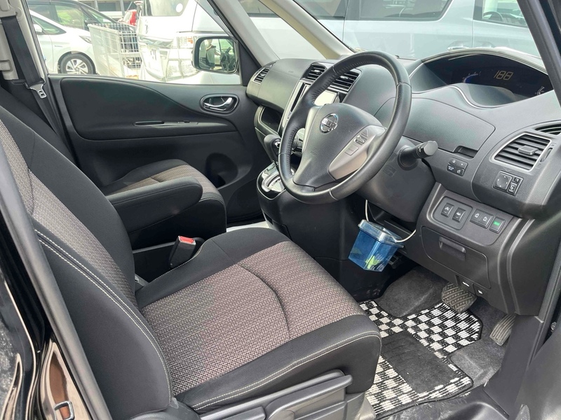 Nissan Serena HIGHWAY STAR V SELECTION +SAFETY II S-HYBRID - U12610