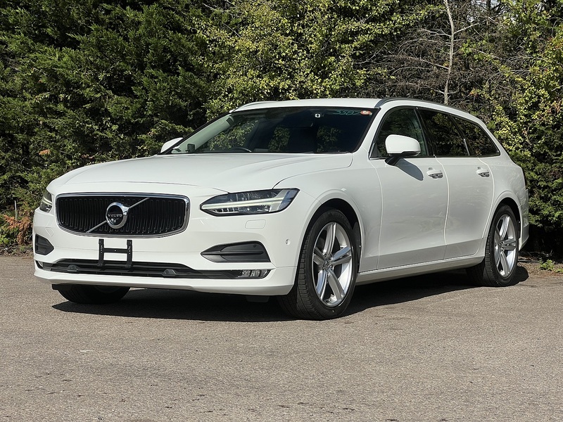 Volvo V90 T5 Momentum - U12612