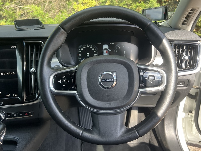 Volvo V90 T5 Momentum - U12612