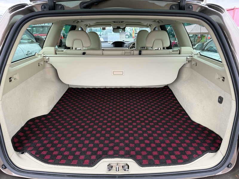Volvo V70 T4 Classic - U12614
