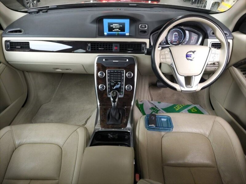 Volvo V70 T4 Classic - U12614