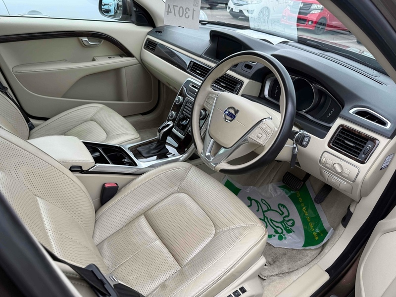 Volvo V70 T4 Classic - U12614