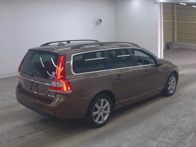 Volvo V70 T4 Classic - U12614