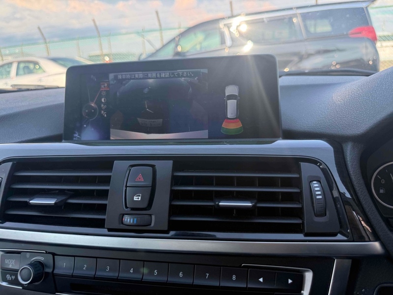 BMW 3 Series 320I Luxury Touring - U12615