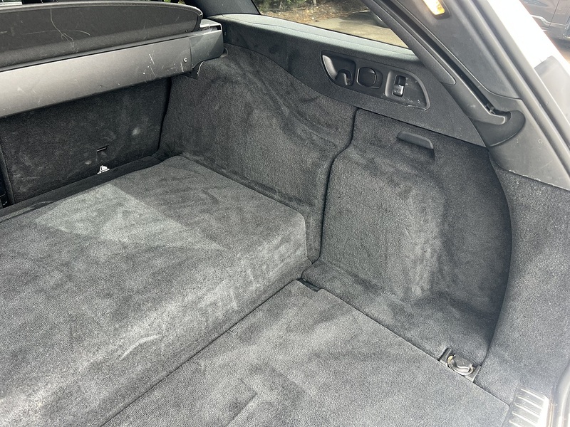 Mercedes-Benz E Class E300de AMG Line - U12618