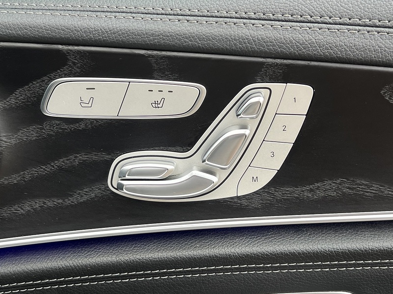 Mercedes-Benz E Class E300de AMG Line - U12618