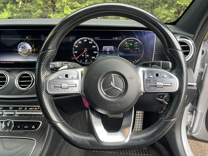Mercedes-Benz E Class E300de AMG Line - U12618