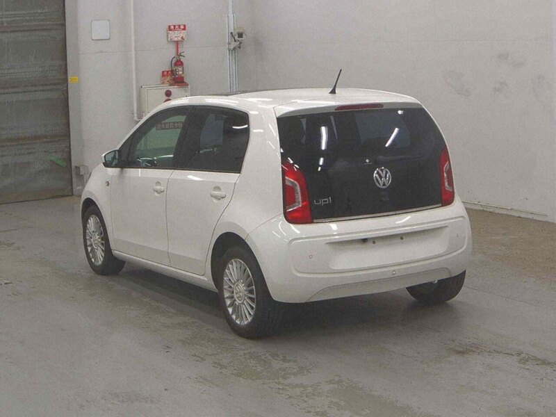 Volkswagen Up High Up - U12621