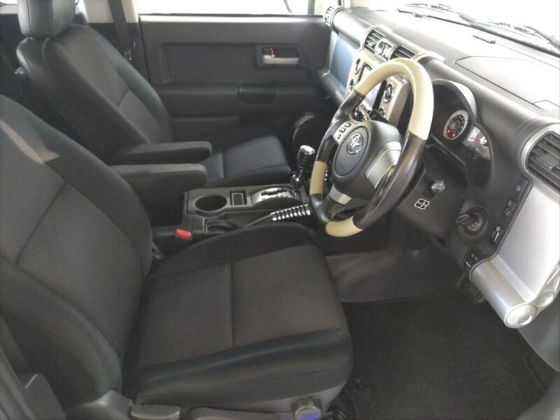 Toyota FJ Cruiser Base Grade - U12622
