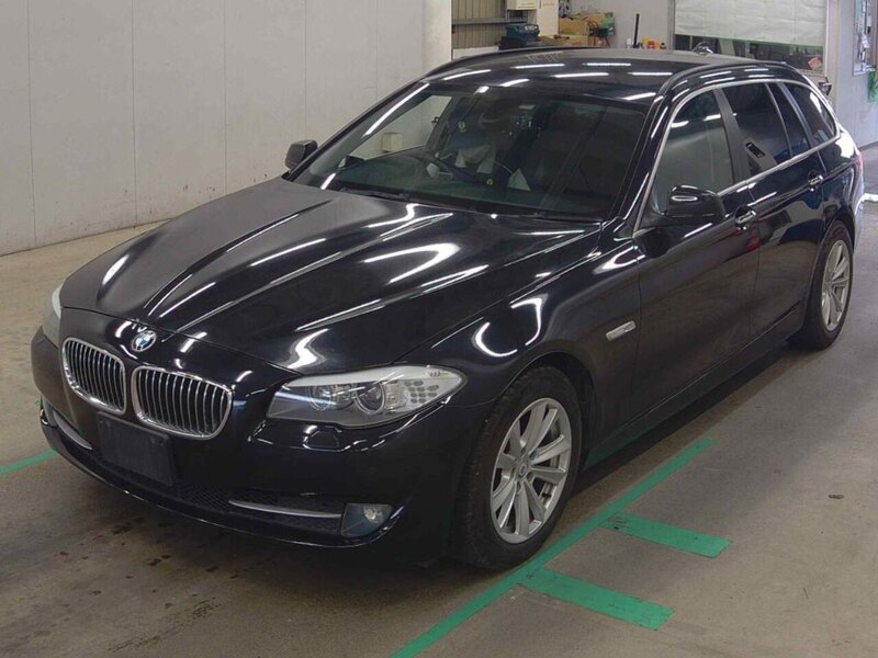 BMW 5 Series 523D Blue Performance Touring - U12624