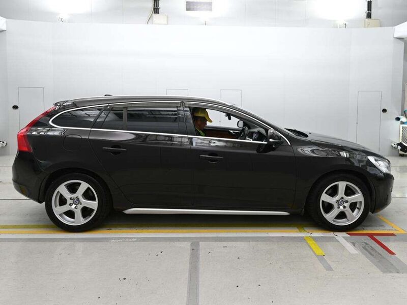 Volvo V60 T4 Scandinavian Limited - U12626