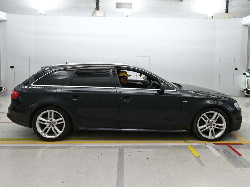 Audi A4 Avant Fsi Quattro S Line - U12627
