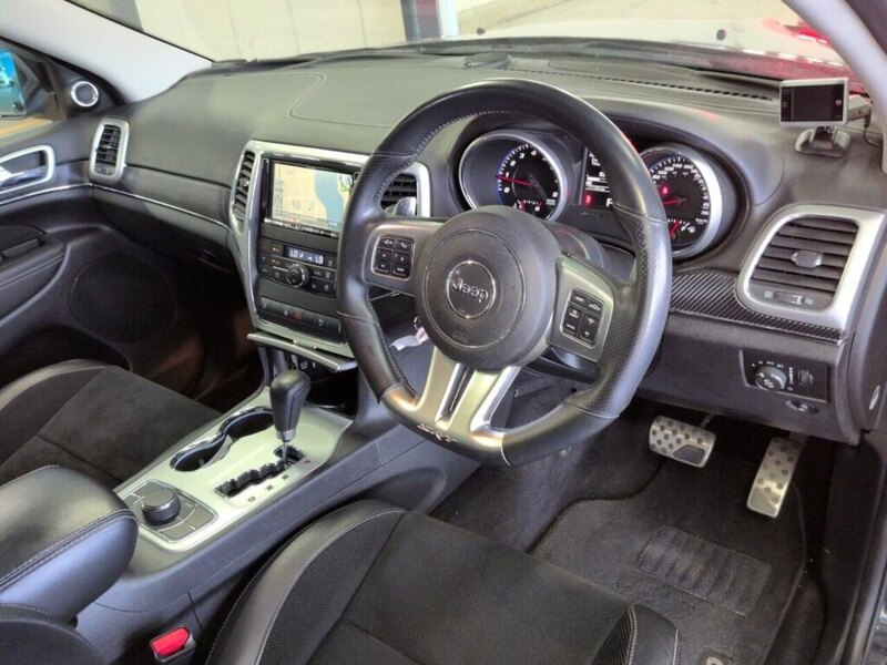Jeep Grand Cherokee Srt8 - U12633