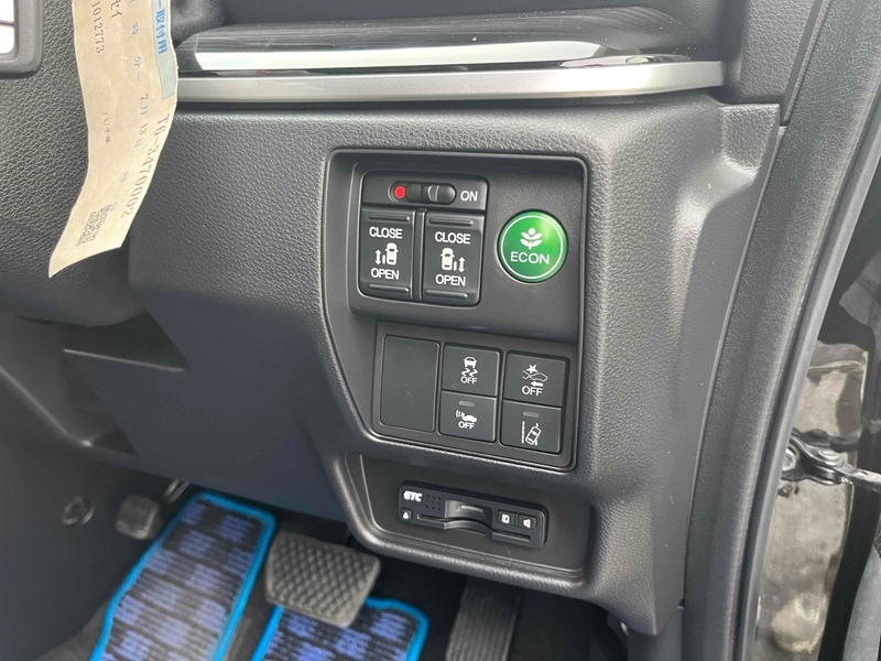 Honda Odyssey Hybrid Absolute Honda Sensing EX Package - U12634