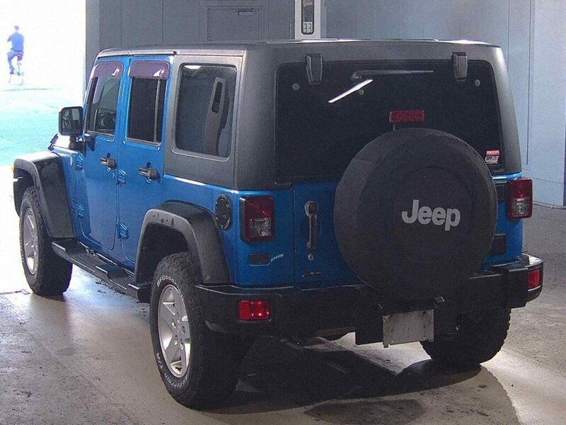 Jeep Wrangler Sahara Unlimited - U12641