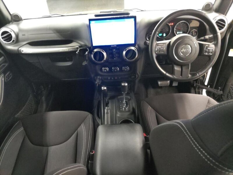 Jeep Wrangler Sahara Unlimited - U12644