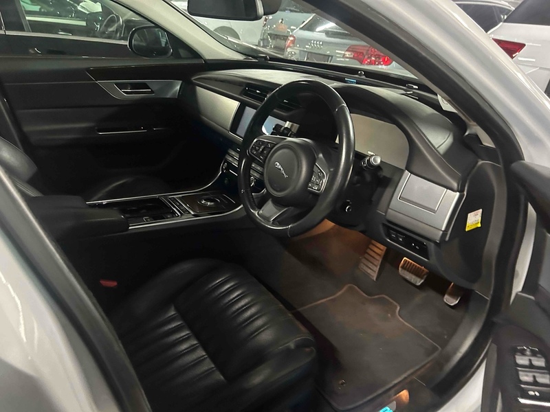 Jaguar Xf V6 Portfolio - U12657