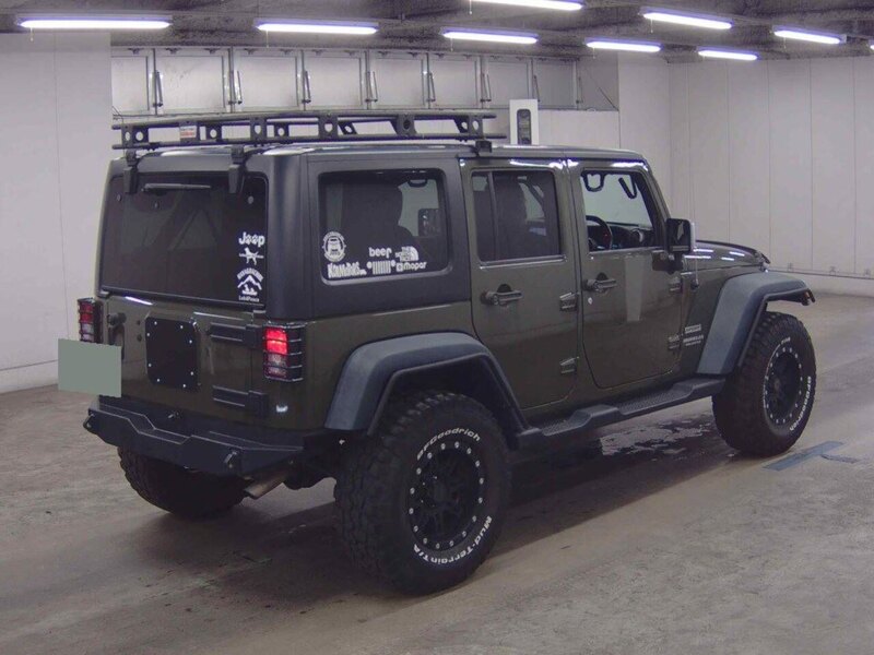 Jeep Wrangler Sahara Unlimited - U12668