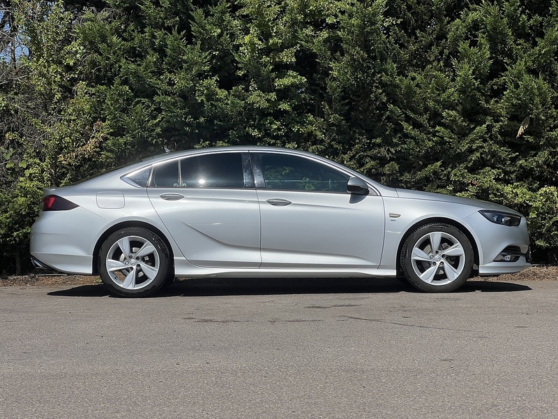 Vauxhall Insignia i Turbo SRi VX Line Nav - U12670