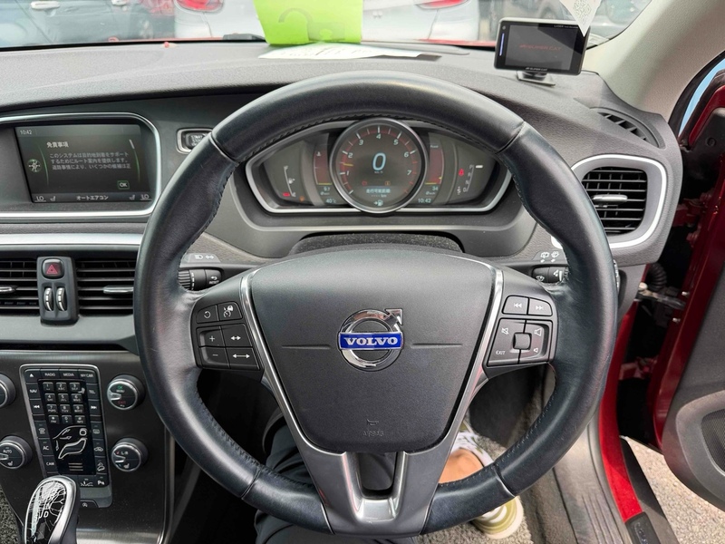 Volvo V40 T5 AWD - U12672