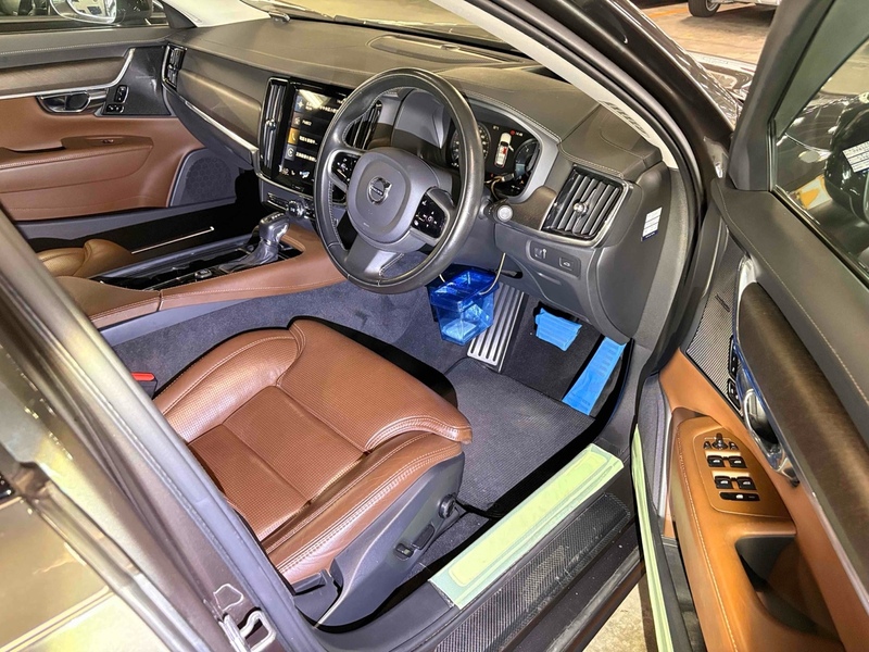 Volvo V90 D4 Cross Country Pro Awd - U12675