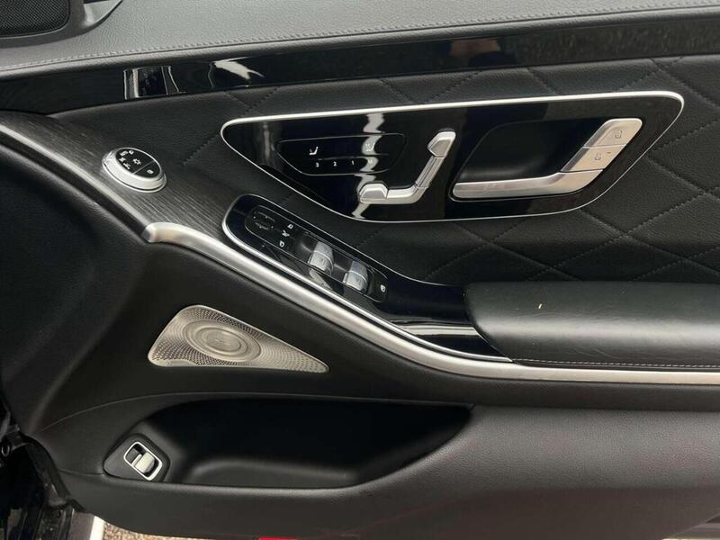 Mercedes-Benz S Class S580eL AMG Line - U12681
