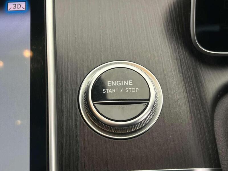 Mercedes-Benz S Class S580eL AMG Line - U12681