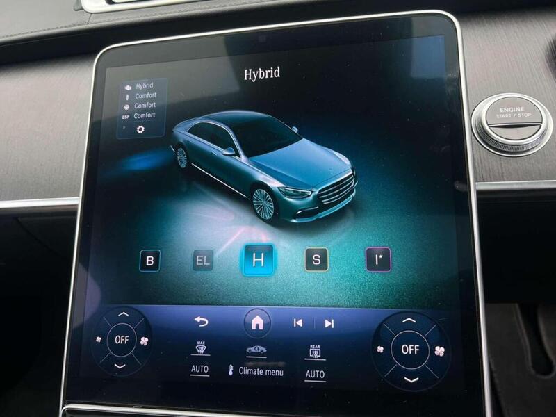 Mercedes-Benz S Class S580eL AMG Line - U12681